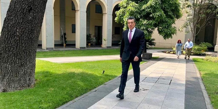 Nuevamente es convocado a Palacio Nacional