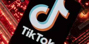 Tik Tok se une a la competencia de la IAs con su chatbot “Tako”
