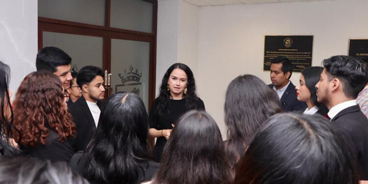 Tienen las puertas abiertas: Flor Esponda