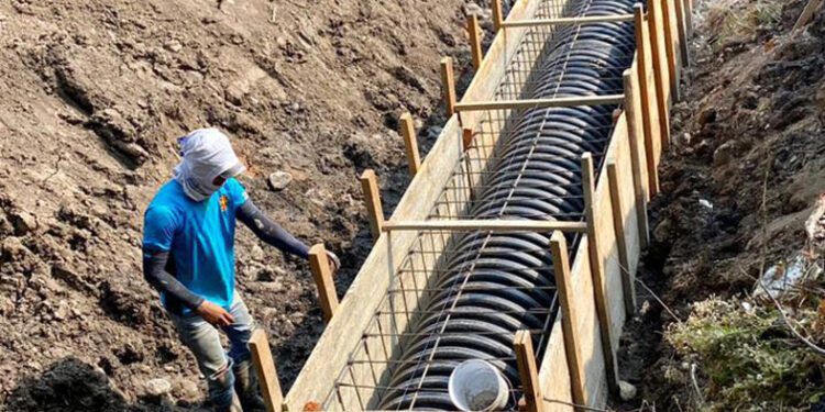 AYUNTAMIENTO REHABILITACIÓN DE DRENAJE, AVANZA