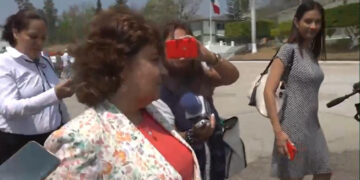 En calma entrega de territorio