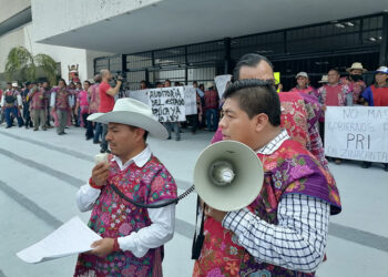 Protestan indígenas de Zinacantán