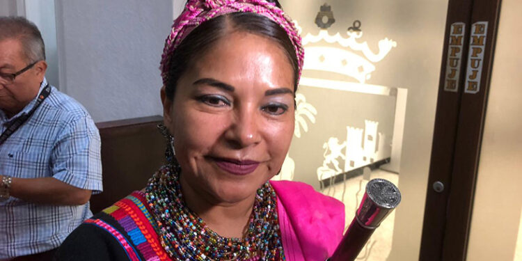 Maestros no cumplen los horarios