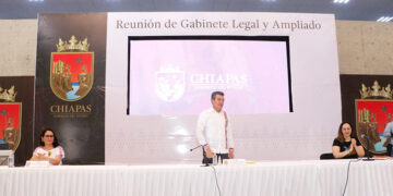 Exhorta a trabajar con honestidad, responsabilidad y compromiso