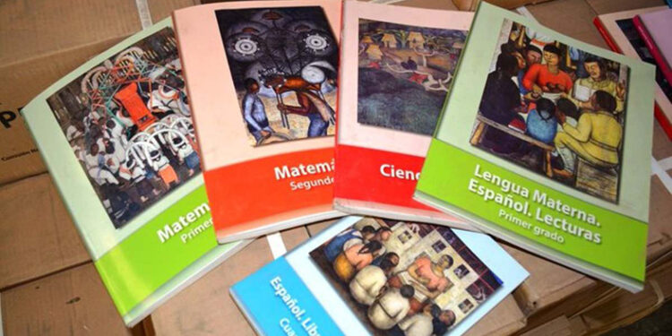 No les presentan contenido de los libros de texto