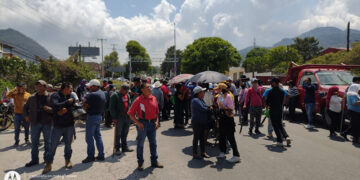 Piden solución a la falta de agua