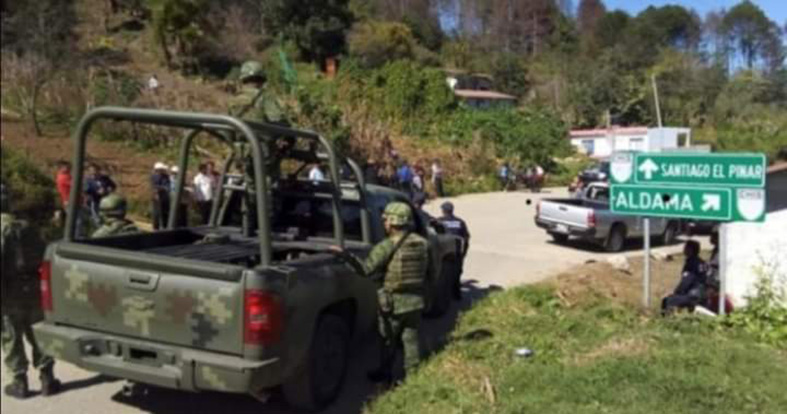 Militares piden liberación