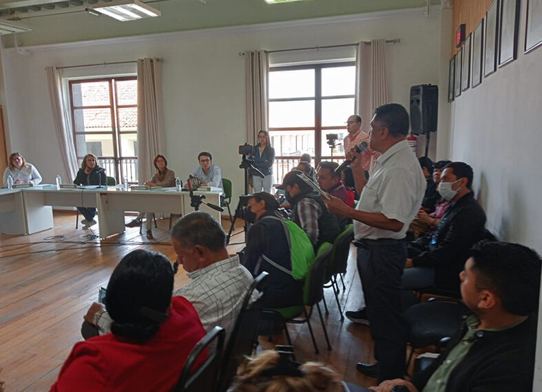 Urgen construcción de Rastro Municipal