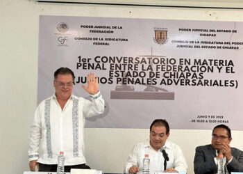 Realizan conversatorio en materia Penal