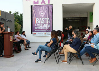 Invita a participar en Foro de Análisis