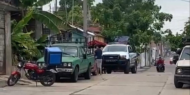 Se colgó dentro de un taller