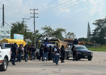 Se enfrenta la GN con grupo armado