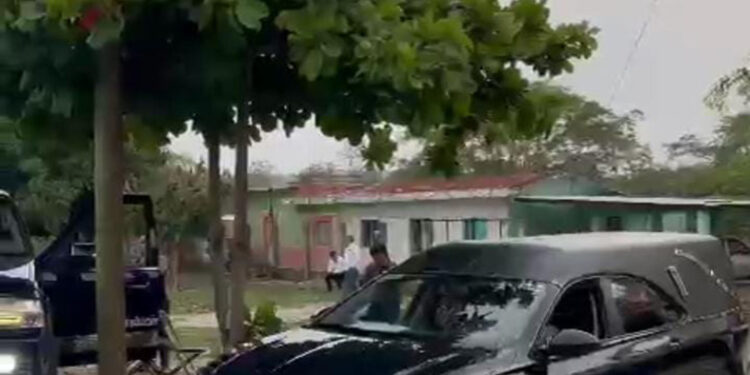 Dan sepultura a baleados