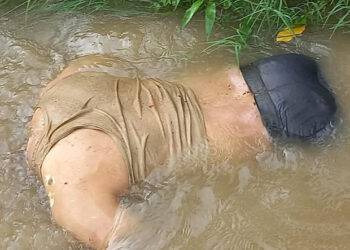 Localizan cadáver en el río