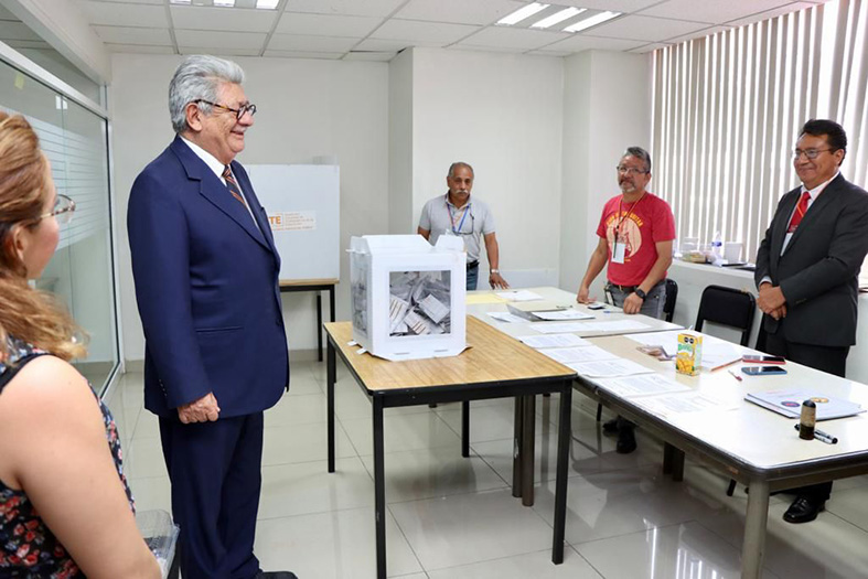 Se vive la autenticidad del voto