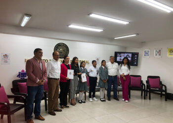 Al congreso 14 proyectos de los infantes