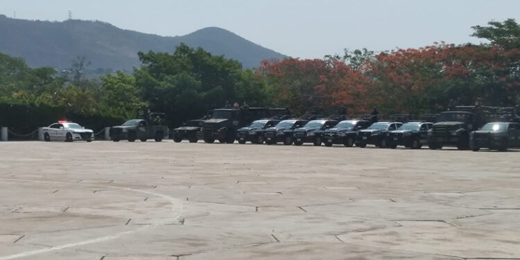 Despliegan fuerzas armadas