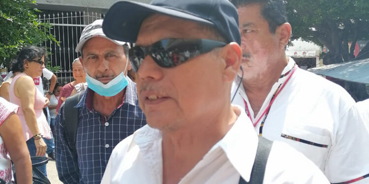 Jubilados exigen respuesta a tema salarial