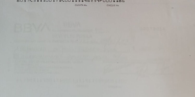 Exigen auditoría a directora