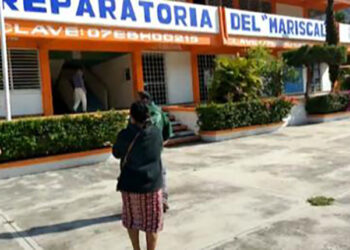 Señalan a docentes de acoso sexual