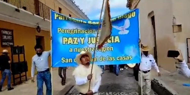 Feligreses anuncian marcha