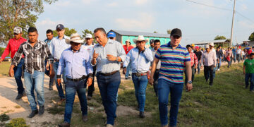 Supervisa obras en San Antonio Samaria