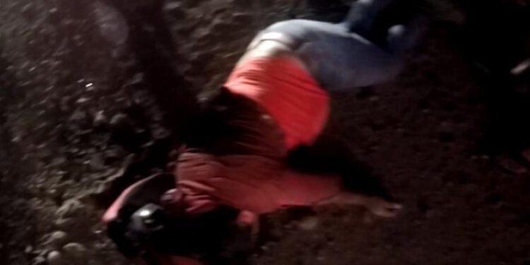 Fue levantado con vida,pero no soportó