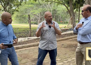 Empresa invade fraccionamiento