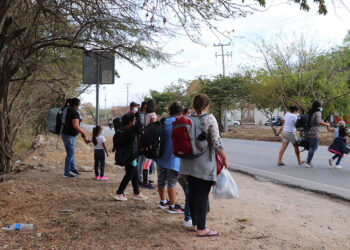 Falta trabajar en una política migratoria