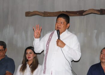 TAROT POLÍTICO