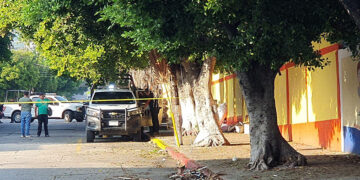 Lo matan a puñaladas