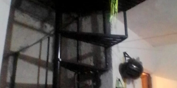 Dama se quita la vida