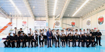 Egresa primera generación de la escuela de PC