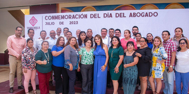 Reconoce a los abogados