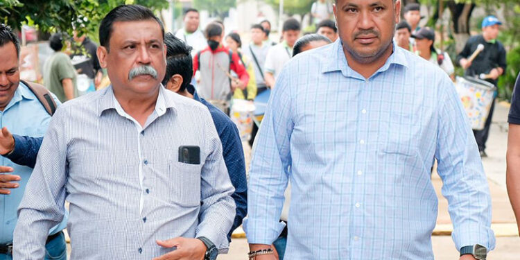 Anuncia construcción y modernización de fachada del CBTA 42