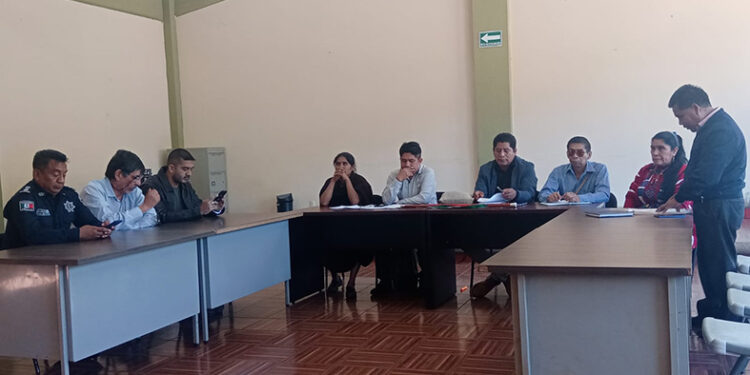 Acuerdan llamar a asamblea para elecciones