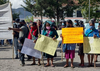 Liberan a retenidos