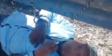 Retienen a presunto roba carros