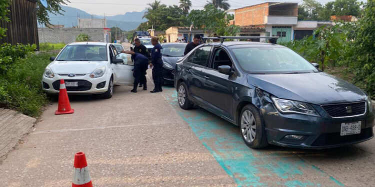 Le rompieron una “alita”