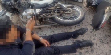 Dos lesionados en relinchos de “caballos de acero”