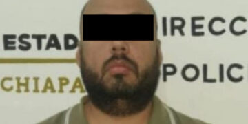 Al bote por pederasta