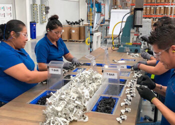 Crece industria manufacturera