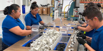 Crece industria manufacturera