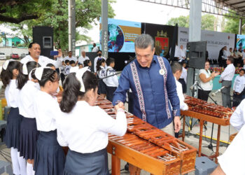 Estudiantes con visión integral