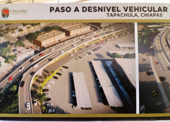 Colocan primera piedra del Paso a Desnivel Vehicular San Juan