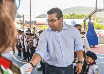 Inculcar valores cívicos a la niñez