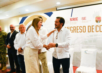 Inician Primer Congreso de Comercio Exterior