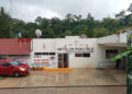 Urgen médicos