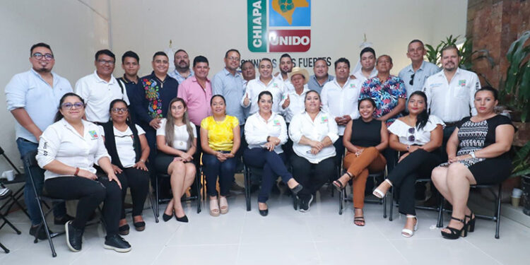 Consolidan y capacitan a estructuras