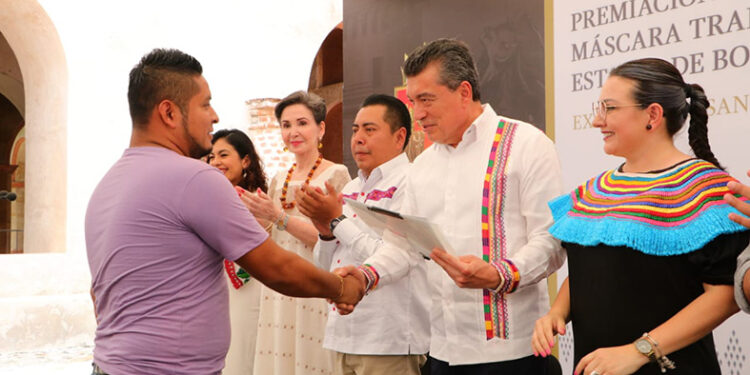 Premia a concursantes